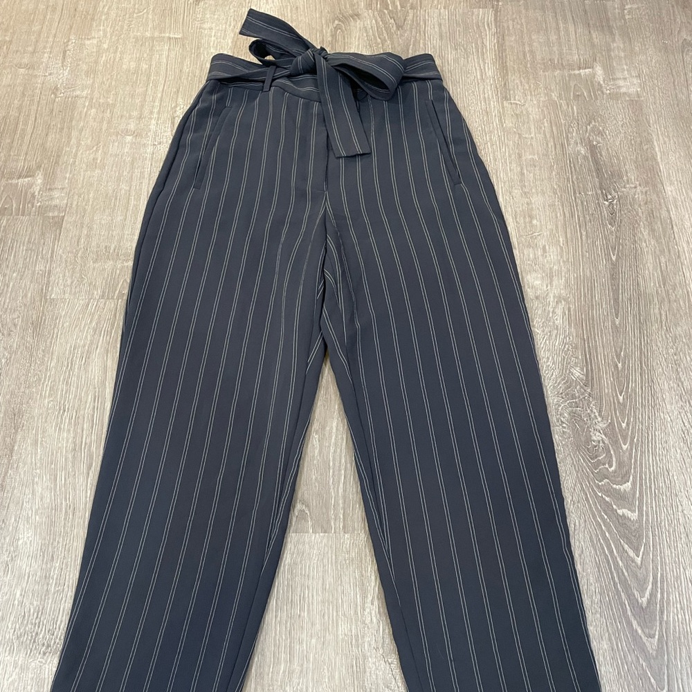 Aritzia Wilfred Pant- Size 10